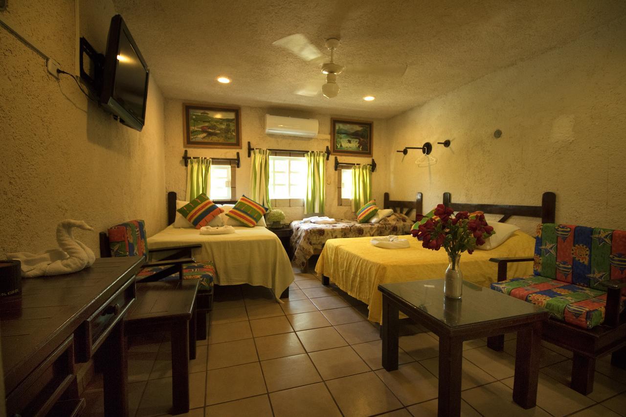 Hotel Sol Caribe Isla Mujeres Exterior photo