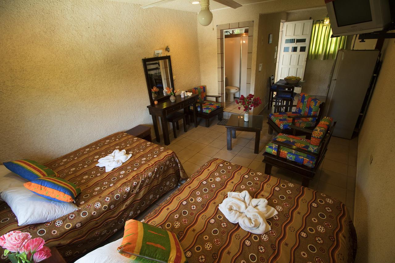Hotel Sol Caribe Isla Mujeres Exterior photo